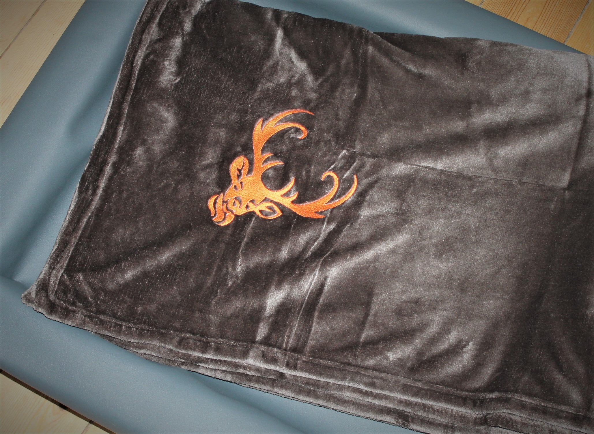 Premium-Kuscheldecke XXL mit Stick