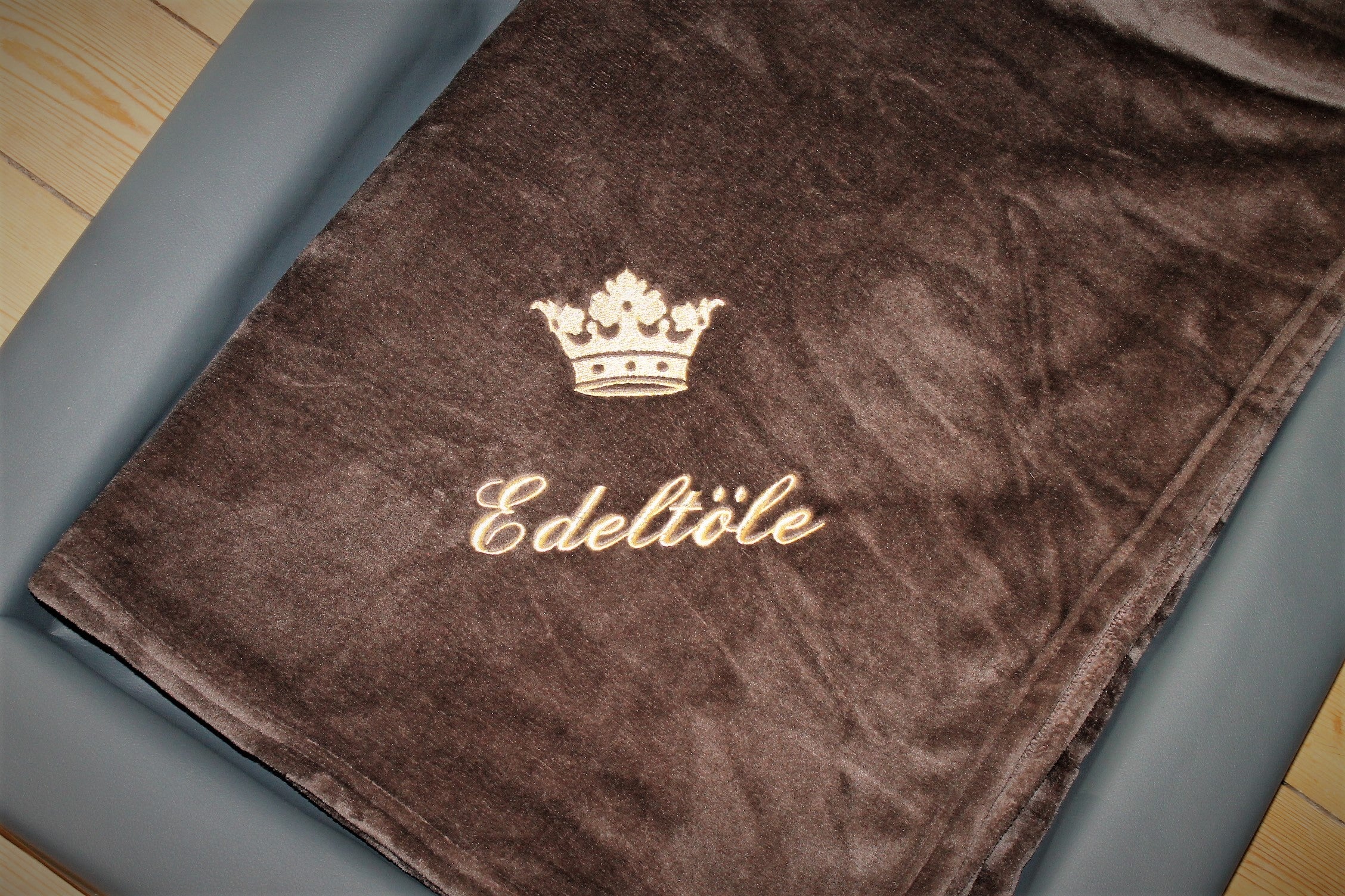 Premium-Kuscheldecke XXL mit Stick