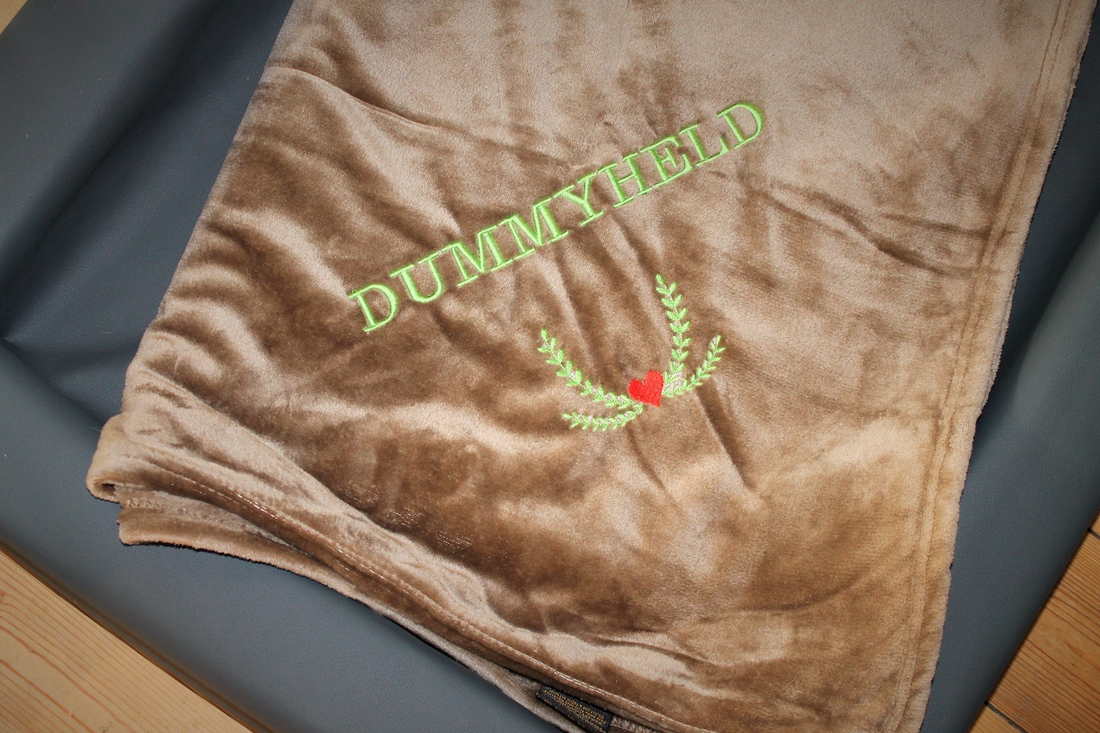 Premium-Kuscheldecke XXL mit Stick