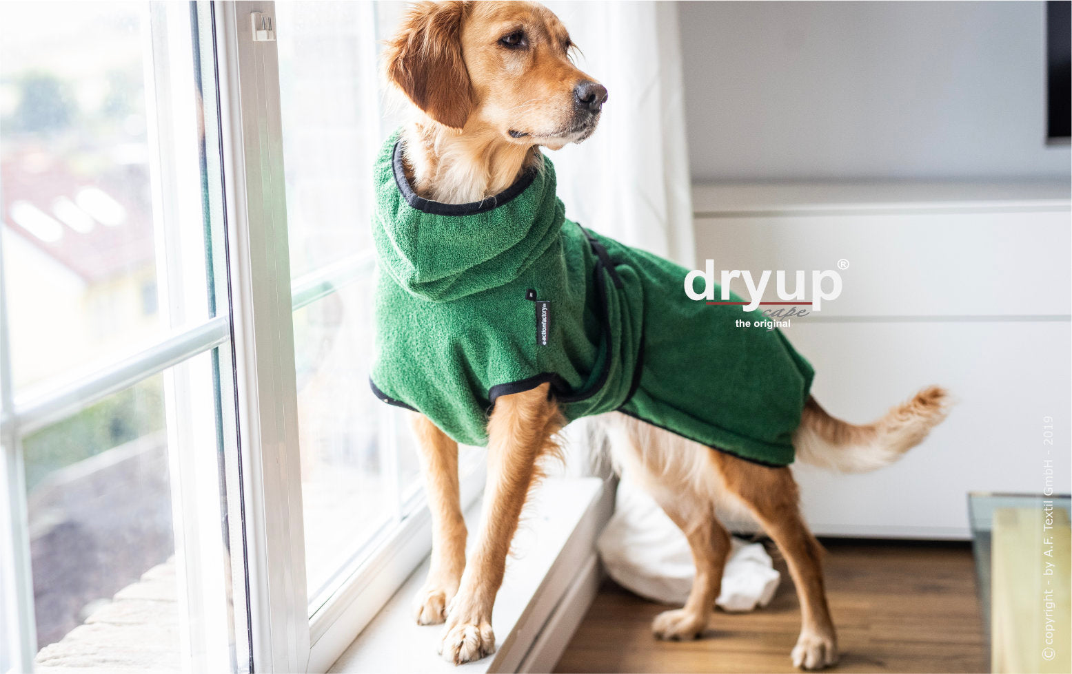 Hundebademantel "Dryup® Cape" von Actionfactory